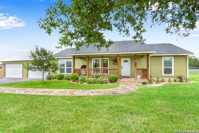 20051 SENIOR RD Von Ormy, TX 78073