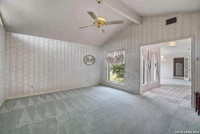 1633 WILLOW CREEK RD Seguin, TX 78155
