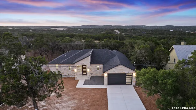 355 EAGLE ROCK RD Spring Branch, TX 78070