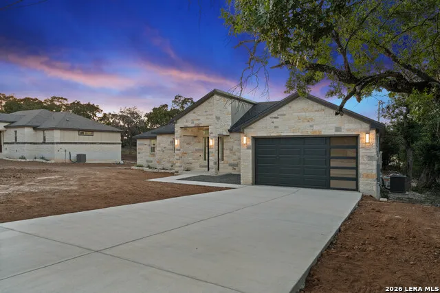 355 EAGLE ROCK RD Spring Branch, TX 78070