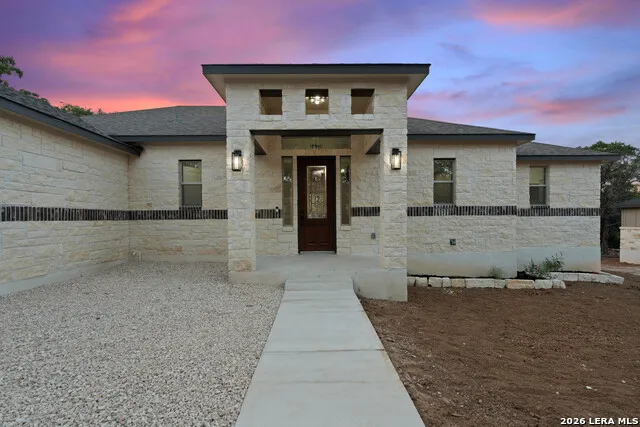 333 EAGLE ROCK RD Spring Branch, TX 78070