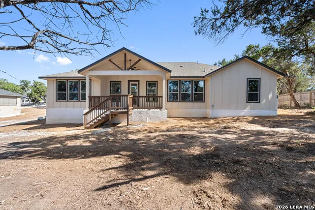 333 EAGLE ROCK RD Spring Branch, TX 78070