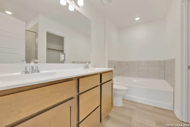 10446 Canard Crest Converse, TX 78109
