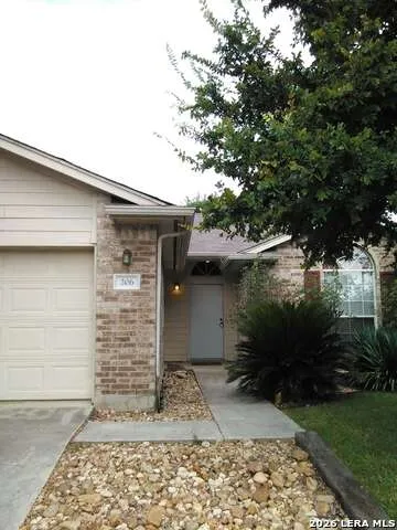 206 STONE CREEK DR Boerne, TX 78006