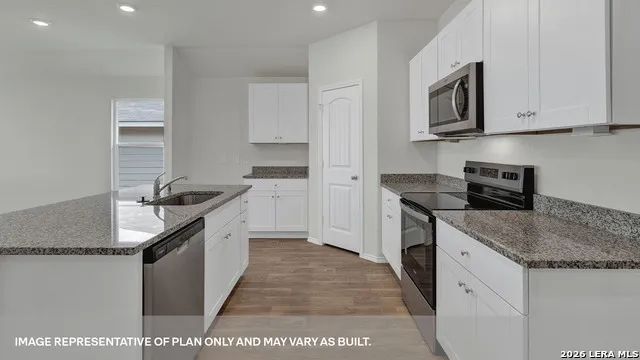 473 Cottonmouth Lane Seguin, TX 78155