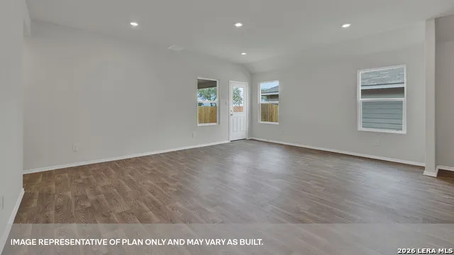 473 Cottonmouth Lane Seguin, TX 78155