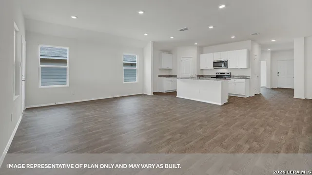 473 Cottonmouth Lane Seguin, TX 78155