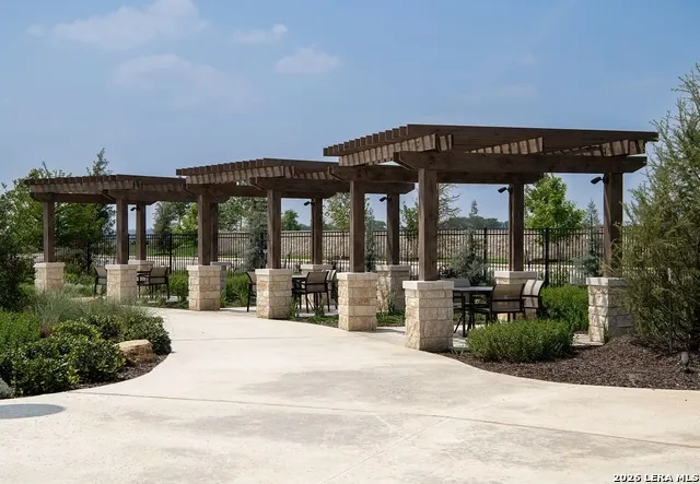 7246 King Bend San Antonio, TX 78252