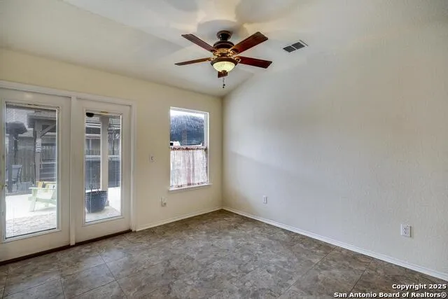 8951 Audubon Park Converse, TX 78109