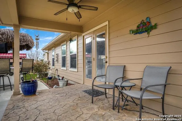 8951 Audubon Park Converse, TX 78109