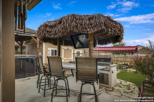8951 Audubon Park Converse, TX 78109