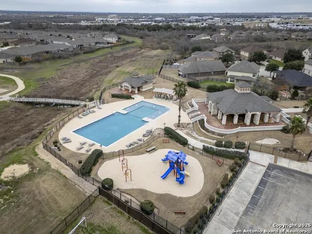 8951 Audubon Park Converse, TX 78109