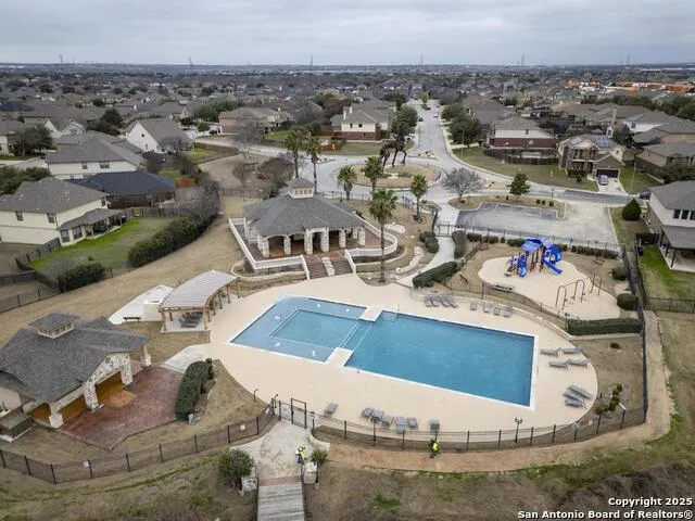 8951 Audubon Park Converse, TX 78109