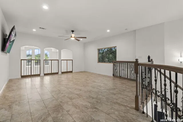 7606 Triple Leaf China Grove, TX 78263
