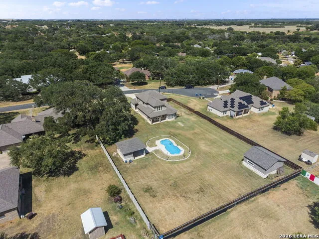 7606 Triple Leaf China Grove, TX 78263