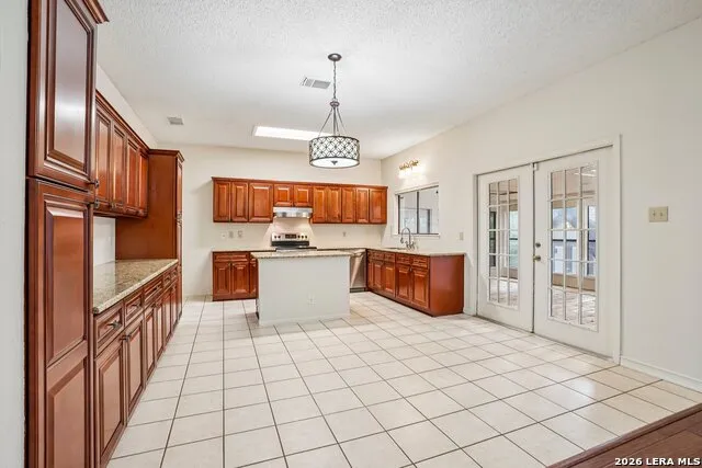10308 Lost Blf San Antonio, TX 78240