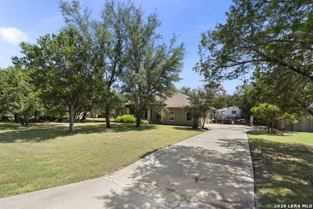 1070 Kings Ranch Bandera, TX 78003