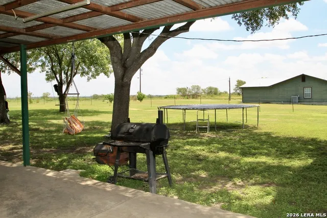 15122 TRAWALTER RD Atascosa, TX 78002