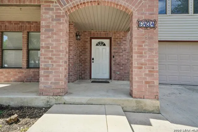 6434 Maverick Oak Dr San Antonio, TX 78240