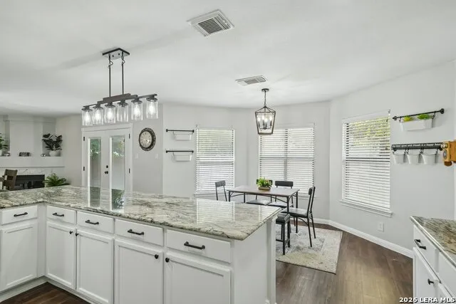 6434 Maverick Oak Dr San Antonio, TX 78240