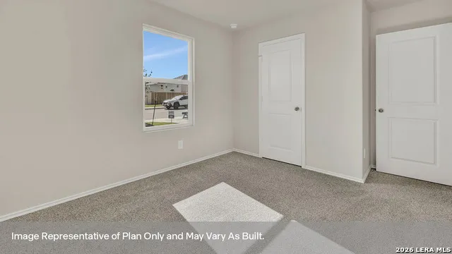 1035 Gladys Run Seguin, TX 78155
