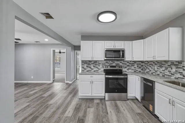 2258 W MILL ST New Braunfels, TX 78130