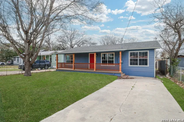 2258 W MILL ST New Braunfels, TX 78130