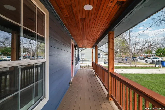 2258 W MILL ST New Braunfels, TX 78130