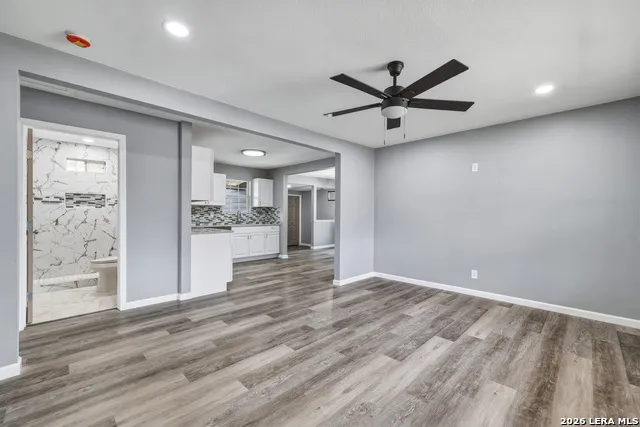 2258 W MILL ST New Braunfels, TX 78130
