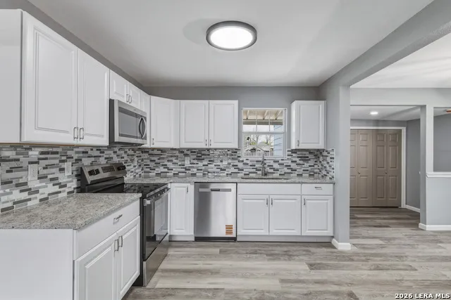 2258 W MILL ST New Braunfels, TX 78130