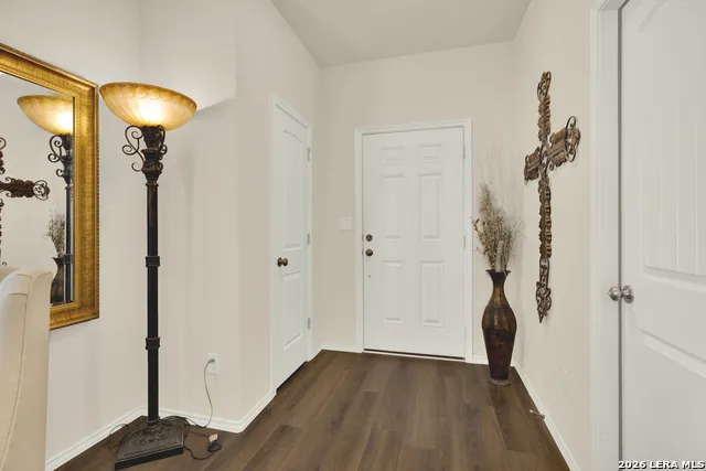 124 LAUREL GRACE LN New Braunfels, TX 78130