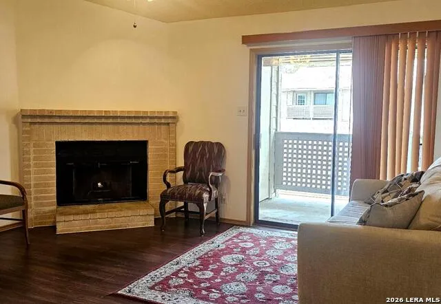 12446 Star crest #404 San Antonio, TX 78216