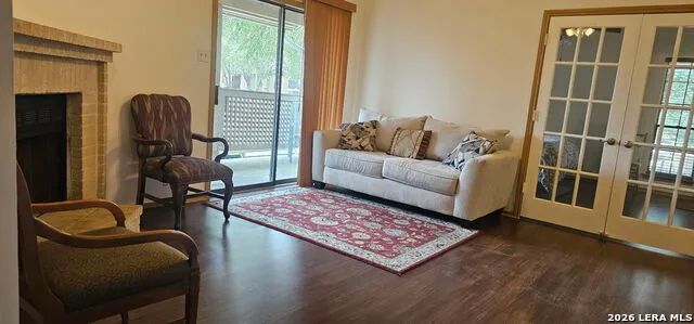 12446 Star crest #404 San Antonio, TX 78216