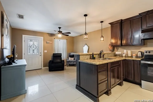 47 WAGON WHEEL RD Eagle Pass, TX 78852
