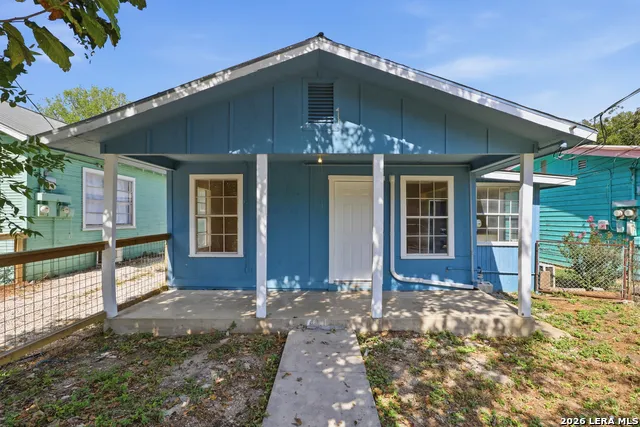137 BRENNER ST San Antonio, TX 78237