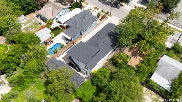 827 W ROSEWOOD AVE San Antonio, TX 78212