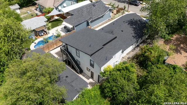827 W ROSEWOOD AVE San Antonio, TX 78212