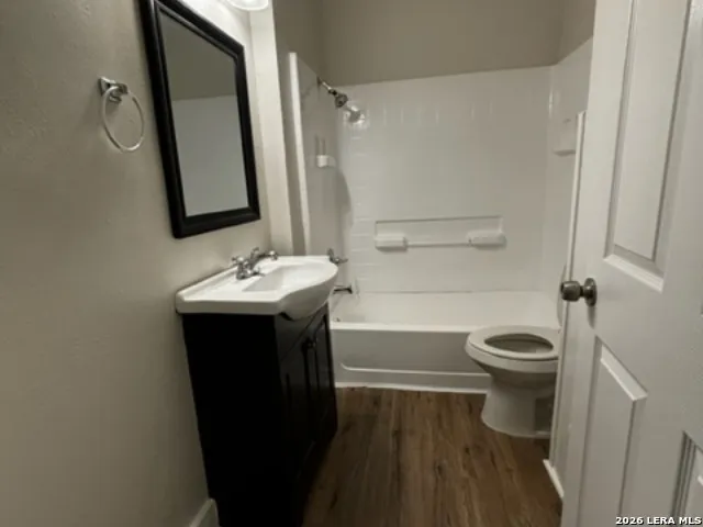 827 W ROSEWOOD AVE San Antonio, TX 78212