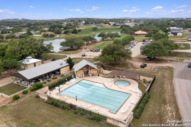 231 Peter Kleid Loop Blanco, TX 78606