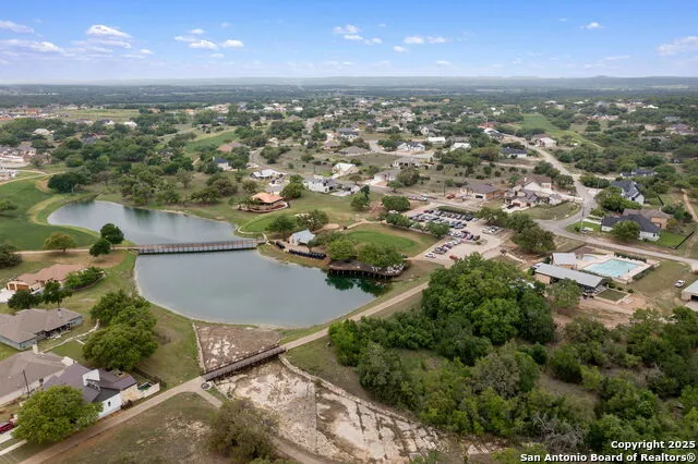 231 Peter Kleid Loop Blanco, TX 78606