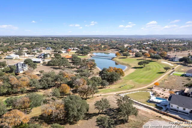 231 Peter Kleid Loop Blanco, TX 78606