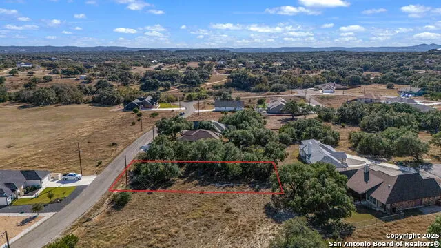 231 Peter Kleid Loop Blanco, TX 78606