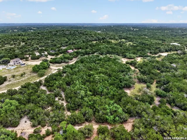 211 Raindrop Wimberley, TX 78676
