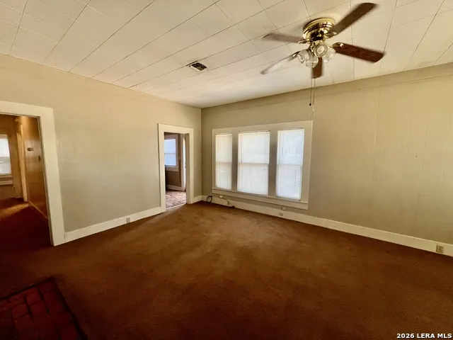 229 TRAVIS ST Unit 2 Kerrville, TX 78028