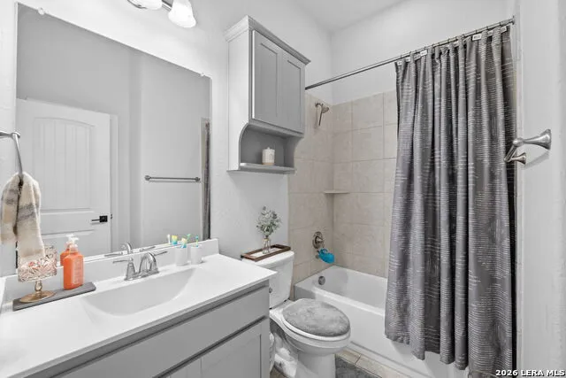 1606 BRASS CYN San Antonio, TX 78245