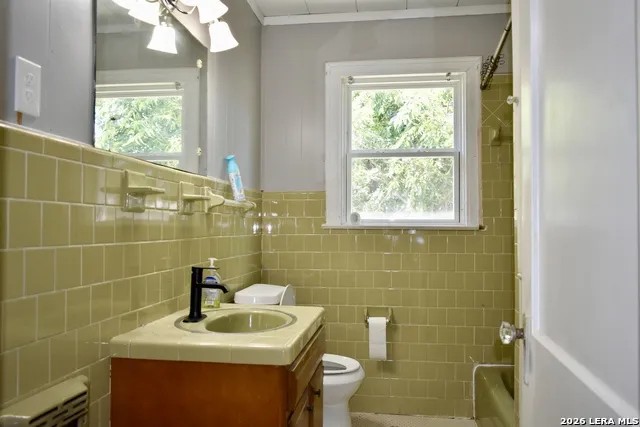 218 Hearne San Antonio, TX 78225