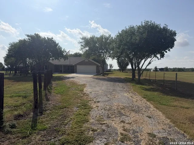 433 W Klein Rd New Braunfels, TX 78130