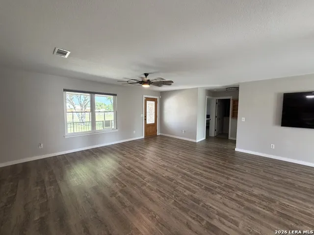 433 W Klein Rd New Braunfels, TX 78130