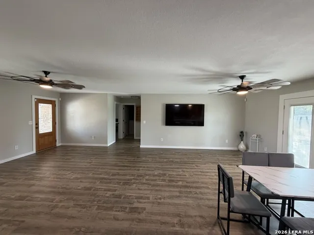 433 W Klein Rd New Braunfels, TX 78130