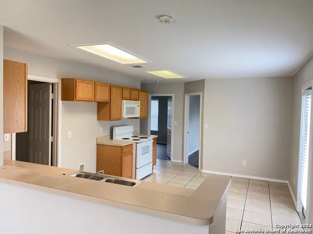 3008 PINE VALLEY DR New Braunfels, TX 78130
